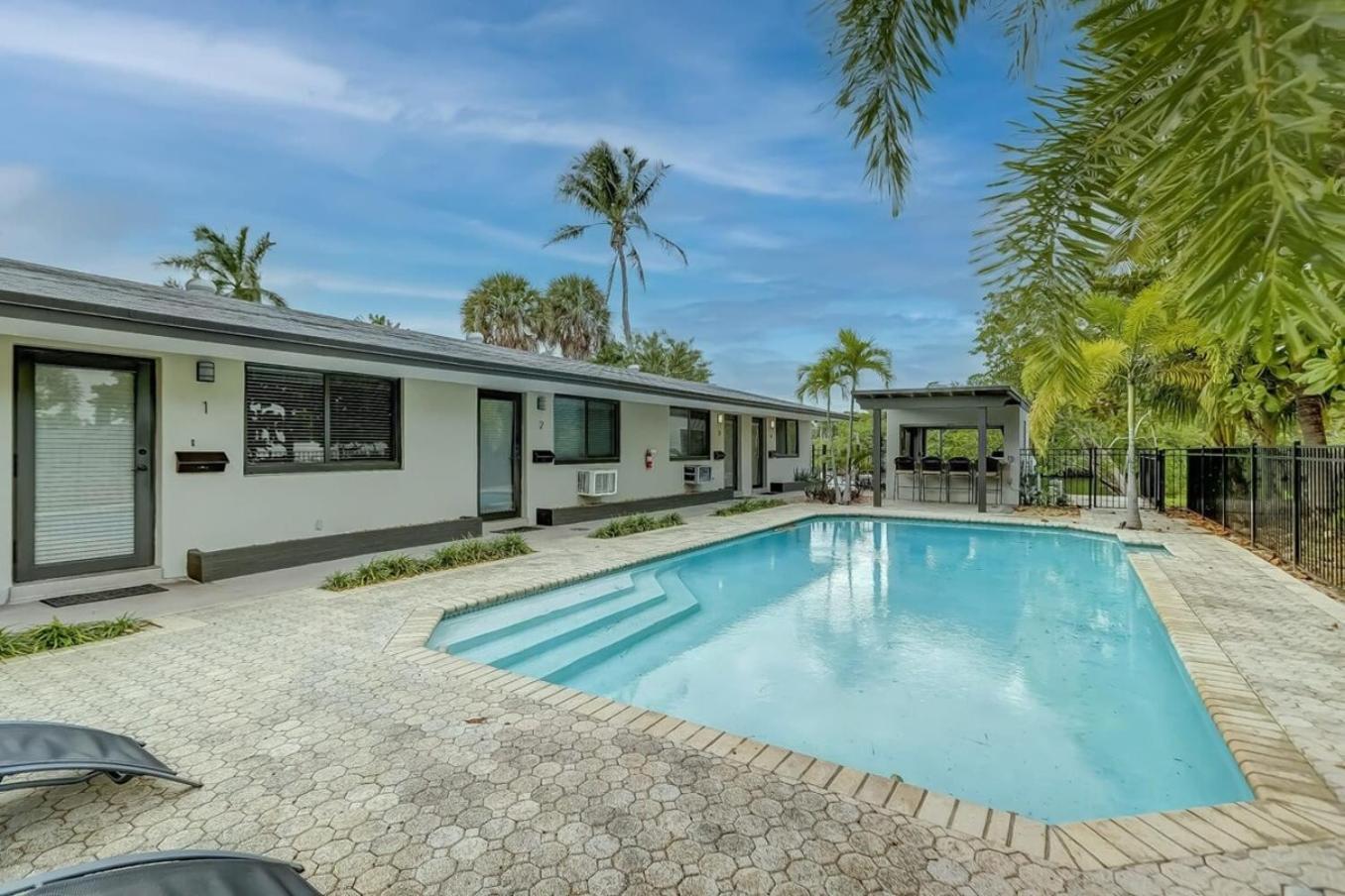 Waterfront Apartment Private Patio Pool Fort Lauderdale Esterno foto
